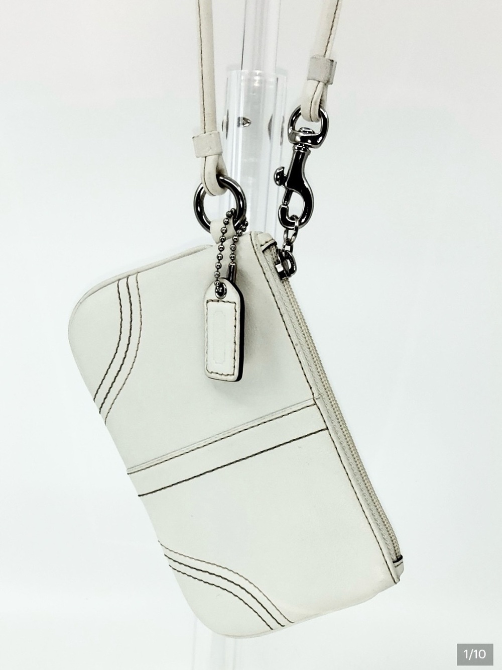 Coach Vintage White Leather Wristlet Clutch with Silver Hardware Y2K